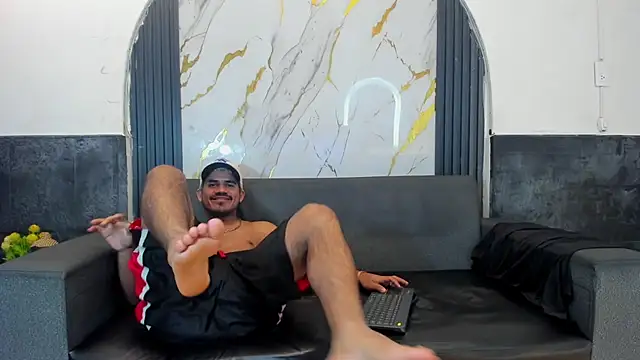 Latins on fire online show from 03.22.26