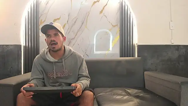 Latins on fire online show from 04.15.26