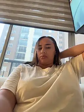 Eyssha online show from 03.18.26