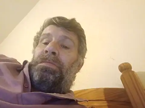 Snapshot of stud2512 chatting on 02.25.26 stud2512 online show from 02.25.26