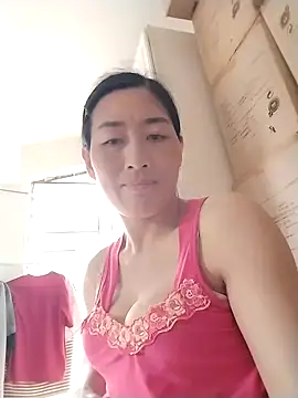 lris-Beauty77 online show from 02.27.26