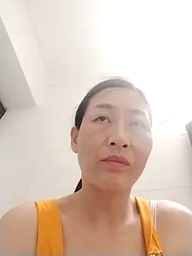 lris-Beauty77 online show from 04.02.26