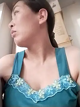 lris-Beauty77 online show from 04.05.26