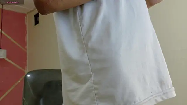 Snapshot of cristal-49 chatting on 02.22.26 cristal-49 online show from 02.22.26