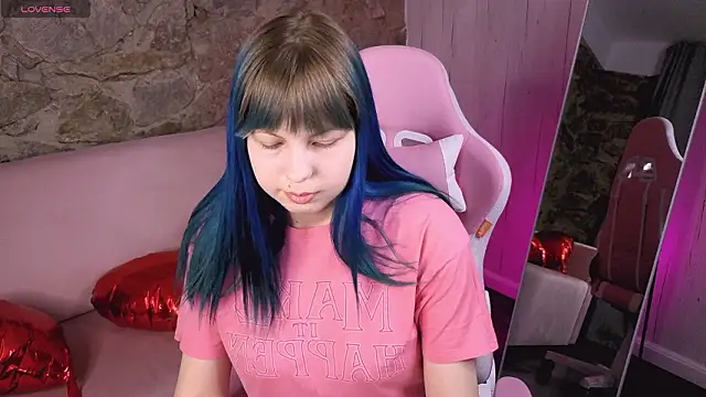 Snapshot of SofiaSterns chatting on 02.22.26 SofiaSterns online show from 02.22.26