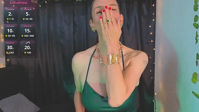 LeanaMaturee online show from 03.05.26