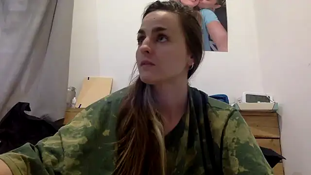 Snapshot of sheila_y_celia chatting on 04.06.26 sheila y celia online show from 04.06.26