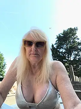 Heidiblueeyes online show from 05.29.26