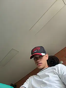 HarryGaze online show from 04.14.26