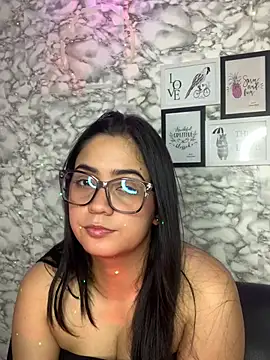 Miss Escarlett online show from 02.25.26