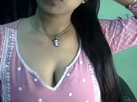 cute momo love online show from 04.04.26