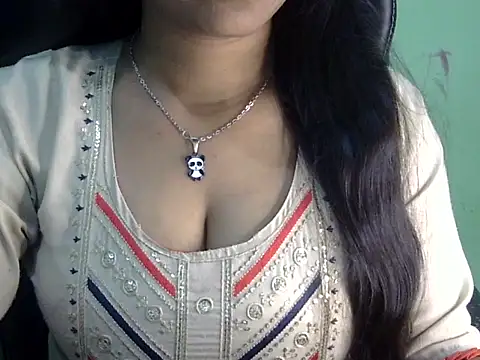 cute momo love online show from 04.07.26