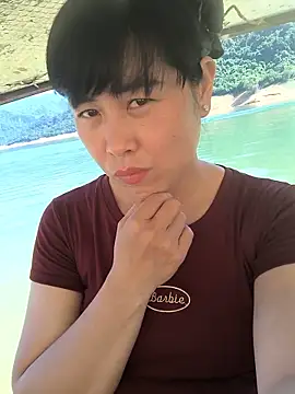 Snapshot of juicy-milu chatting on 05.26.26 juicy-milu online show from 05.26.26