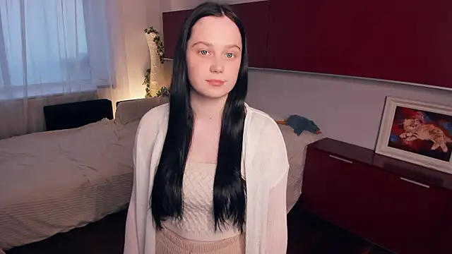 LynnaNull online show from 03.02.26