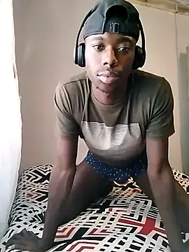 Snapshot of CrazyDickasss chatting on 02.27.26 CrazyDickasss online show from 02.27.26