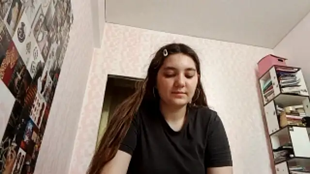 Snapshot of JanineThielman chatting on 07.02.26 JanineThielman online show from 07.02.26