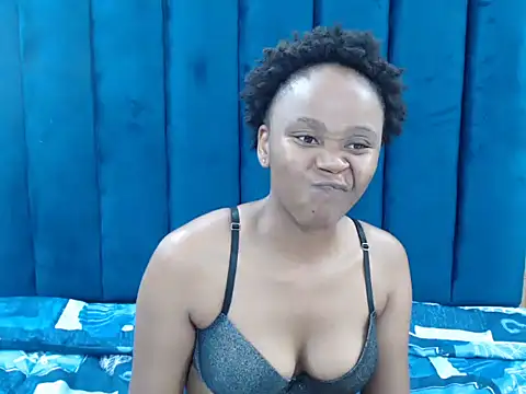 CreamyTea online show from 03.03.26