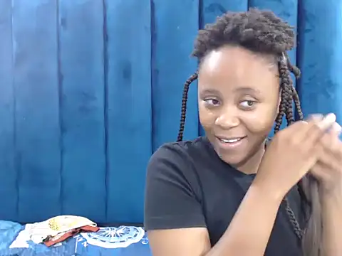 CreamyTea online show from 03.06.26