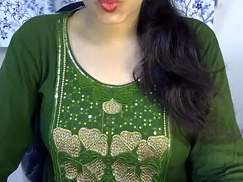 Snapshot of Neha_Sharma2 chatting on 07.08.26 Neha Sharma2 online show from 07.08.26