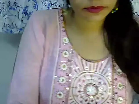 Snapshot of Neha_Sharma2 chatting on 07.17.26 Neha Sharma2 online show from 07.17.26