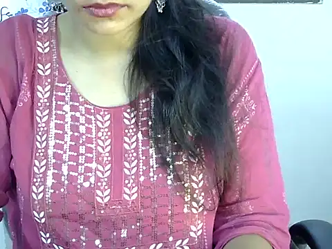 Snapshot of Neha_Sharma2 chatting on 07.18.26 Neha Sharma2 online show from 07.18.26