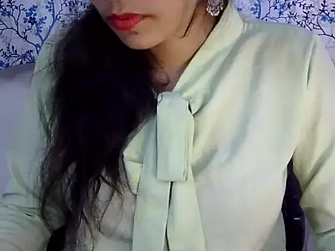 Snapshot of Neha_Sharma2 chatting on 07.22.26 Neha Sharma2 online show from 07.22.26