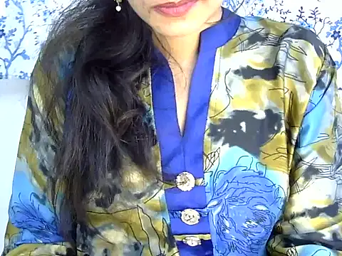 Snapshot of Neha_Sharma2 chatting on 07.25.26 Neha Sharma2 online show from 07.25.26