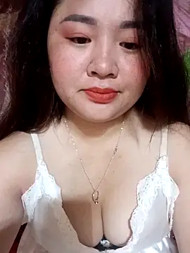 Snapshot of Meo-catwet chatting on 04.17.26 Meo-catwet online show from 04.17.26