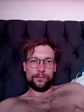 GaryJohnson79 online show from 07.10.26