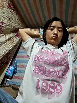 Snapshot of Lala-labu chatting on 02.27.26 Lala-labu online show from 02.27.26