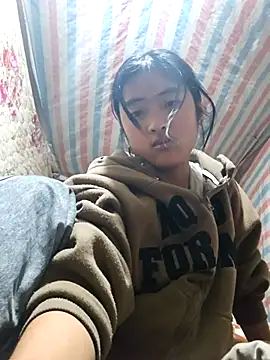 Lala-labu online show from 03.08.26