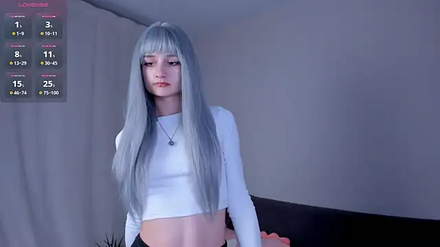 kira montelle online show from 03.30.26