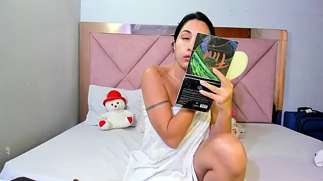 Alanah connory online show from 03.20.26