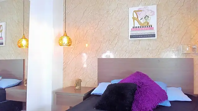 Snapshot of Miia03 chatting on 03.30.26 Miia03 online show from 03.30.26