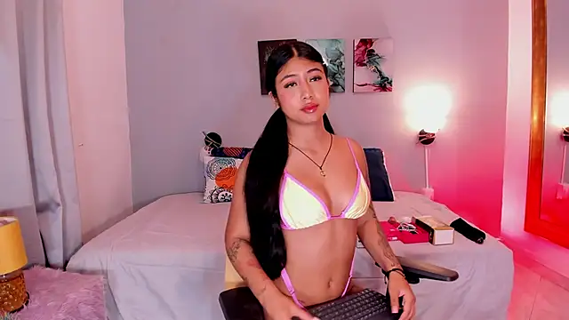 KimTaylorW online show from 07.02.26