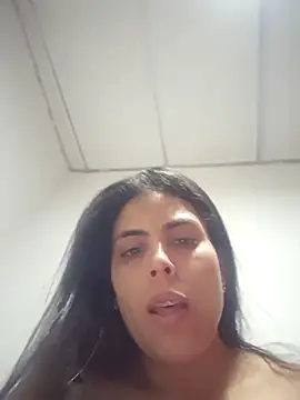 Snapshot of Perla_bella chatting on 03.03.26 Perla bella online show from 03.03.26