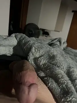 Snapshot of calahanemt chatting on 02.27.26 calahanemt online show from 02.27.26