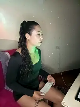 lina luxe  online show from 02.25.26