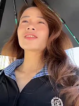 Mia-lp online show from 04.18.26