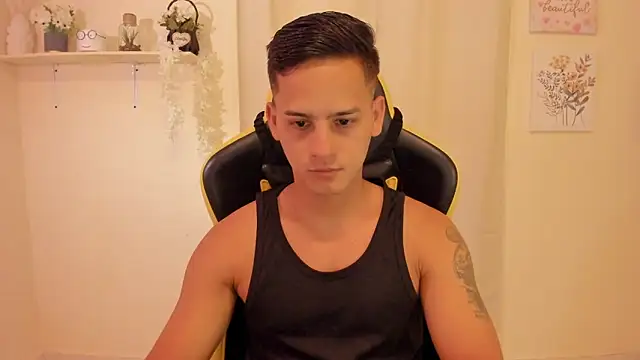 sexy andres01 online show from 03.01.26