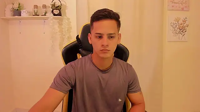 sexy andres01 online show from 03.12.26