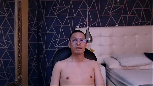 Snapshot of EriickFerrer chatting on 02.27.26 EriickFerrer online show from 02.27.26