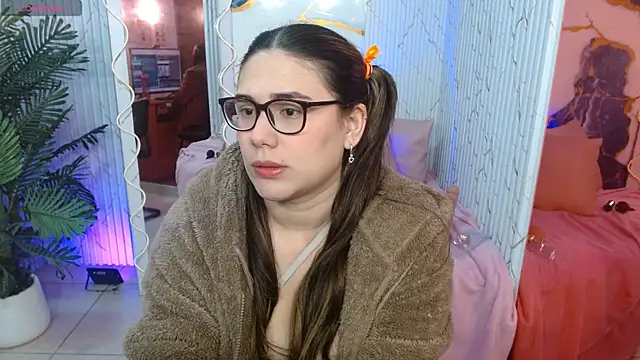 Isiis tay online show from 04.12.26