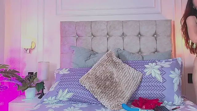 Snapshot of gabyevans4 chatting on 04.16.26 gabyevans4 online show from 04.16.26