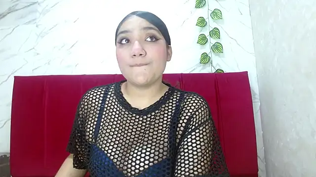 Snapshot of anyela_donecm chatting on 06.18.26 anyela donecm online show from 06.18.26
