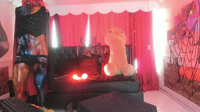 Snapshot of Lilith_madame_satan chatting on 07.08.26 Lilith madame satan online show from 07.08.26