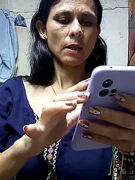 yuliitza4 online show from 03.18.26