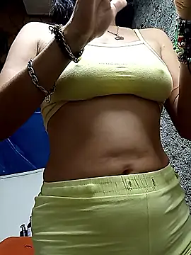 yuliitza4 online show from 03.30.26