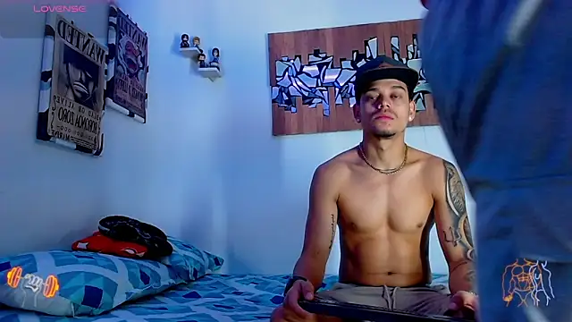 Snapshot of AdamsDvi chatting on 03.03.26 AdamsDvi online show from 03.03.26