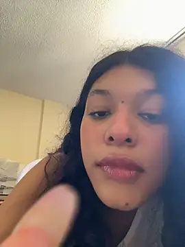 Sophiemoo  online show from 06.26.26